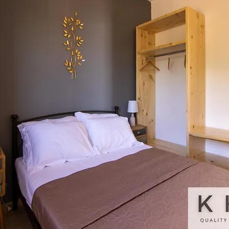 Willa Skoumas Surrounded By Olive Trees! Vlachata